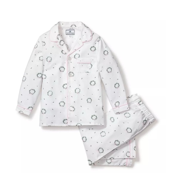 Petite Plume Other - Girls Somerset Wreath Pajama Set